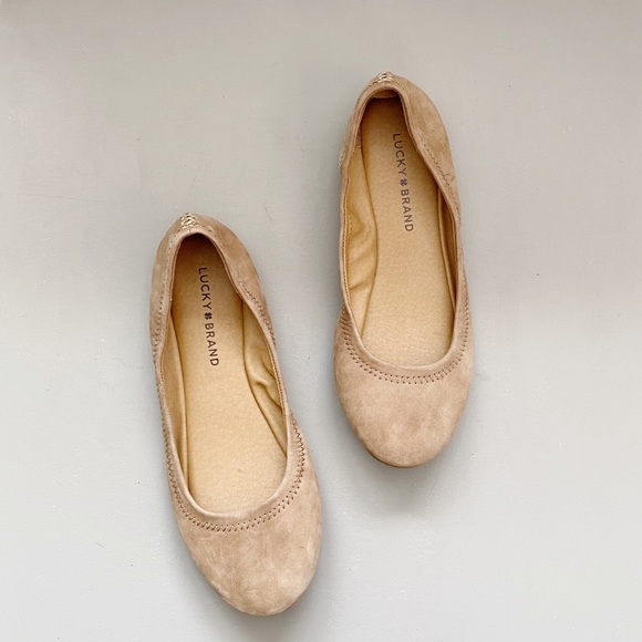 lucky brand tan flats